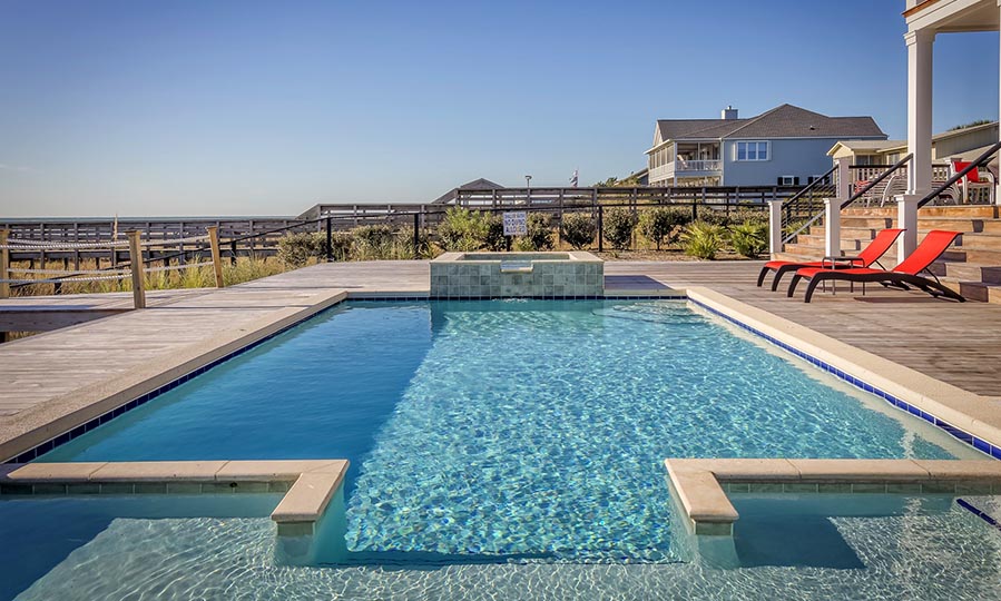 Install swimming pools to create the best outdoor ambiance