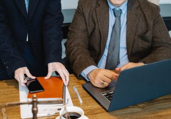 Few tips to find fake websites online